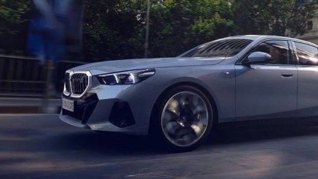 Nové BMW řady 5 předčasně odhaleno únikem, tradiční klientela si pro jednou může oddechnout