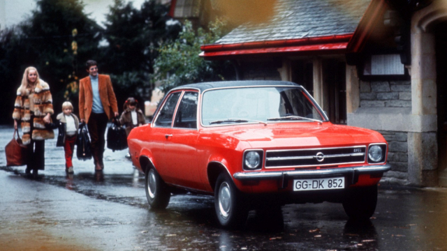 Na Kubě 2.0 nebude zase tak zle. Muž si koupil v roce 1976 koupil zánovní Opel, spokojeně ho používal do své letošní smrti