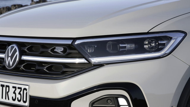 VW na měsíce zastaví výrobu nejprodávanějšího auta Evropy, znovu mu došly díly