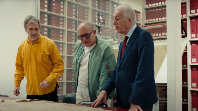 Ferrari poprvé ukázalo i zvenčí svůj nový model, o kterém předem ví, že ho skoro nikdo nechce