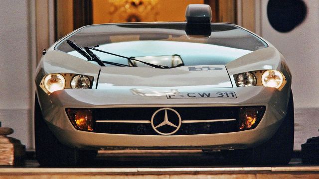 Zkrachovala další německá automobilová firma, výrobce úchvatného Mercedesu. Před úpadkem ji nezachránily ani čínské peníze