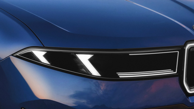 BMW uniká jedna klíčová novinka za druhou. Předčasně venku je nová X5 a všechno je jinak, unikl i facelift sedmy