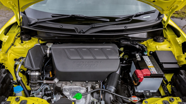 Nejlepší verzi současného Suzuki Swift, koupíte už jen bazarech. Je levná, i když ji netrápí skoro nic
