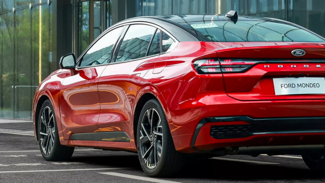 Mondeo se může vrátit, přiznal šéf Fordu, když si uvědomil, že si nemůže dovolit dál neprodávat normální dostupná auta