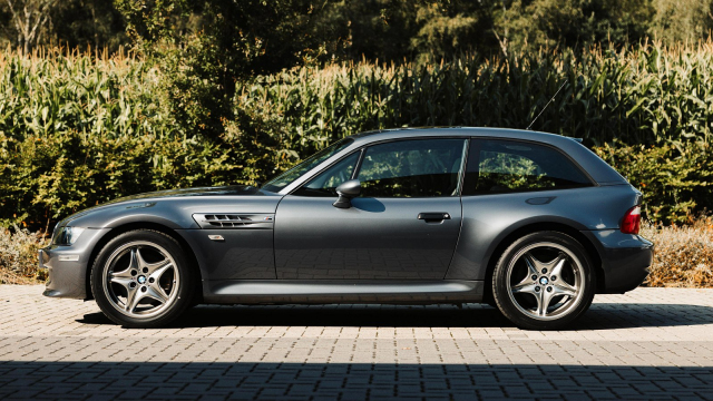 Nejvysmívanější moderní BMW teď věrným kupcům vydělává majlant, poslední vyrobené se má prodat skoro za 4 miliony