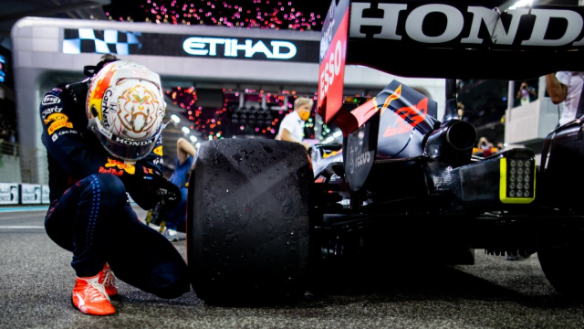 Lesk a bída Formule 1: Majitelé šampionátu začali lístky na závody prodávat v americkém Lidlu