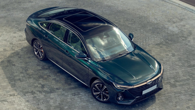 Levná čínská Škoda Superb je v Evropě okamžitě hit, celou značku táhne k 450% růstu prodejů z roku na rok