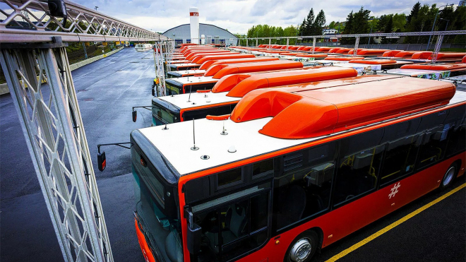 Norové nakoupili pro MHD stovky čínských autobusů, až po tajné prohlídce zjistili, že jsou v nich zadní vrátka dovolující vzdálené ovládání