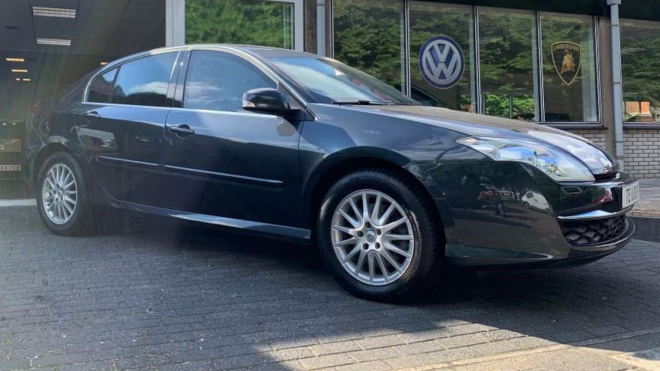 Asi nejabsurdnější pancéřované auto v prodeji nikdo nechce, na svůj stav a techniku už stojí pakatel