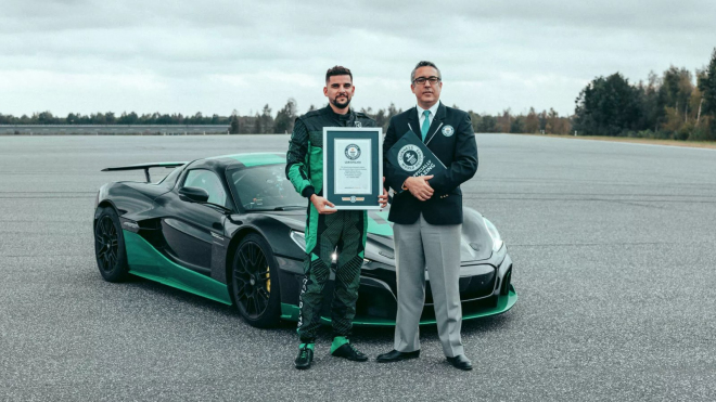 Elektromobily dál ukazují, jaký představují „pokrok”, nejlepší jsou jen v jízdě pozadu
