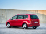 L'un des derniers vendeurs ambulants d'une catégorie de voitures en voie de disparition, les gens évitent même les voitures d'occasion, la chute de la valeur est drastique - 2 - Seat Alhambra 2016 photo d'illustration 02