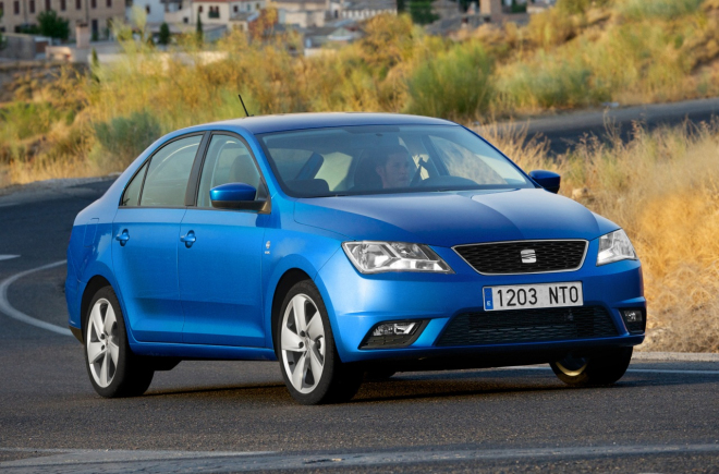 Seat Toledo 2012: přes 70 nových fotek, kompletní přehled výbav a motorů