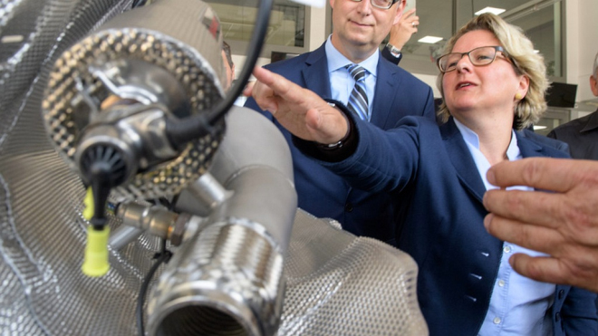 Už i němečtí odpůrci dieselů obrací, jejich největší kritička o nich teď jen básní