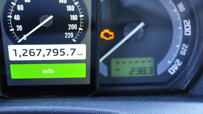 Takhle vypadá Škoda Fabia s 1 267 000 km. Je na maděru, ale jezdí