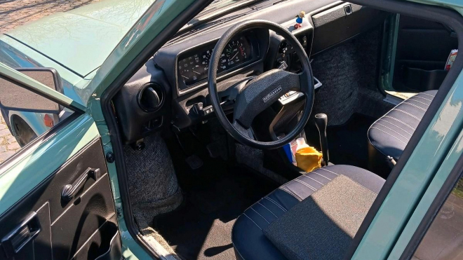 K mání je dodnes nejetá vývozní Škoda 120 ze samého konce výroby, teď už je to sběratelská rarita