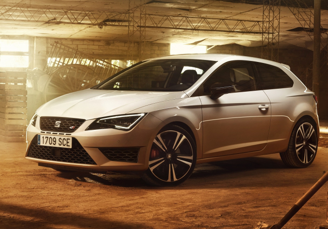 Seat Leon Cupra 290 oficiálně odhalen, s vyšším výkonem je i hlučnější