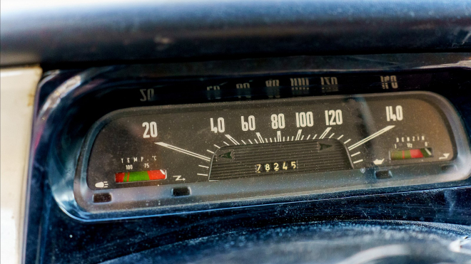 K mání je Škoda 1000 MB po 1. majiteli v neskutečném stavu, po dekádách stání v garáži je dokonale originální