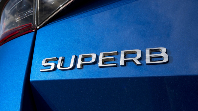 Nová Škoda Superb poprvé nafocena při testech. Má jít o poslední evoluci, po ní už přijde jen prázdnota