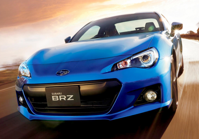 Subaru BRZ 2015: facelift přinesl tužší karoserii, základ stojí 460 tisíc Kč
