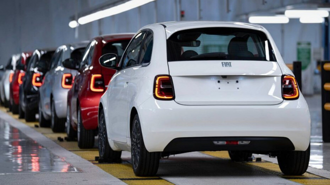 Výroba aut Stellantisu v Itálii se propadla nejníž od roku 1954, tolik ke stavu průmyslu v zemích Evropské unie