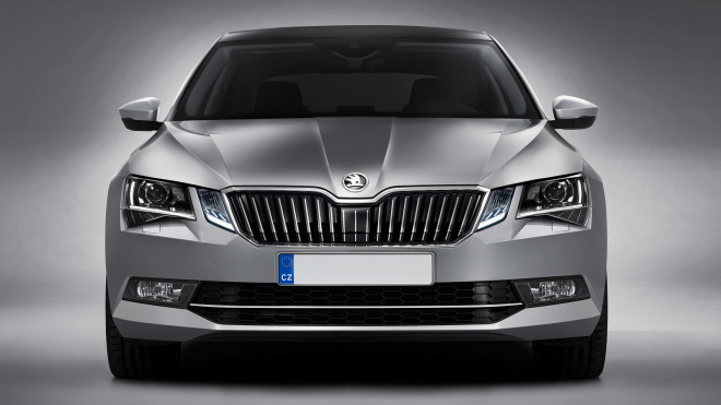 Škoda se světly ve stylu Octavie může vypadat dobře. Jen musí být udělaná jinak (ilustrace)