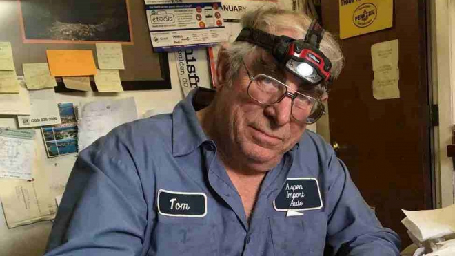 Mechanik italských vozů náhle zemřel a zanechal po sobě rozsáhlou sbírku aut