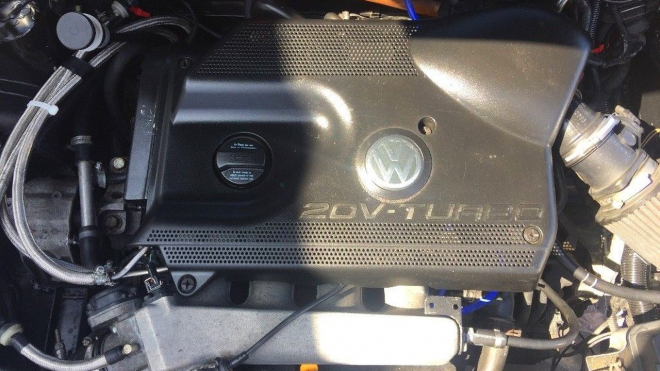 Rychlý český pracant? Někdo dal Felicii pick-up motor 1,8 turbo, zabil ji logem