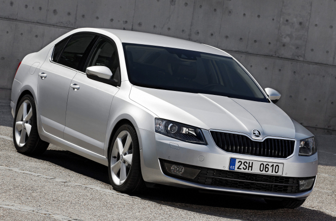 Nová Škoda Octavia III 2013 je venku. Větší a přesto o 100 kg lehčí