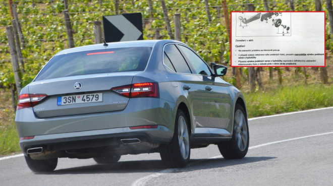Nový Superb má problém s klepajícím podvozkem, Škoda si s ním nevěděla rady