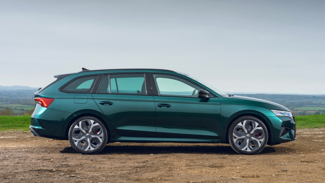 Barva auta má dlouhodobě pozoruhodně dramatický vliv na zachování ceny. A váš hrdina je dost možná velké nemehlo