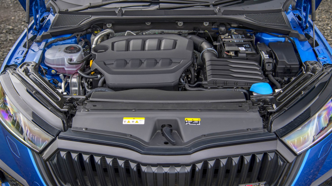 Souboj dieselové Škody Octavia RS se dvěma soupeři skončil totální dehonestací