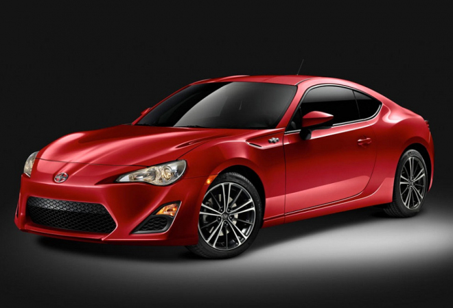 Scion FR-S v sériové verzi: třetí do party malých zadokolek