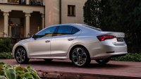 Škoda Octavia IV se potichu vrátila do Ruska, „na černo” nestojí o moc víc než „legálně” v Česku