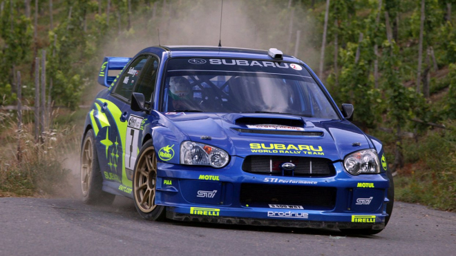 Fanda doma pět let stavěl autodráhu věrně napodobující závody WRC, výsledek bere dech