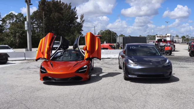 Majitel Tesly Model 3 vyzval na souboj sporťák McLarenu. Podívejte se, jak dopadl
