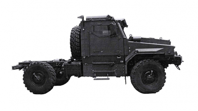 Rusové dokončili bizarní armádní speciál, mimořádně drsný stroj v neobvyklém balení