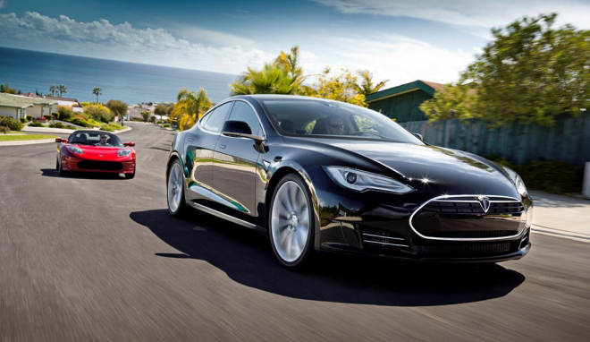 Tesla Model S Alpha: elektrický sedan opět blíže výrobě