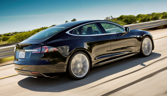 Tesla zvýší cenu Modelu S. O kolik? To předem ani nenaznačuje