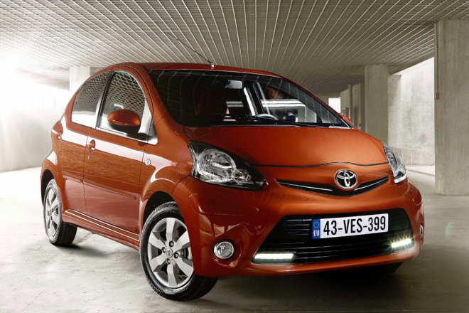 Toyota Aygo 2012: facelift po vzoru francouzské změny make-upu