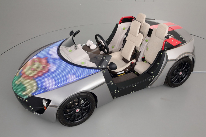 Toyota Camatte Sport: nová verze hračky pro velké přináší kapotu z diod (+ video)