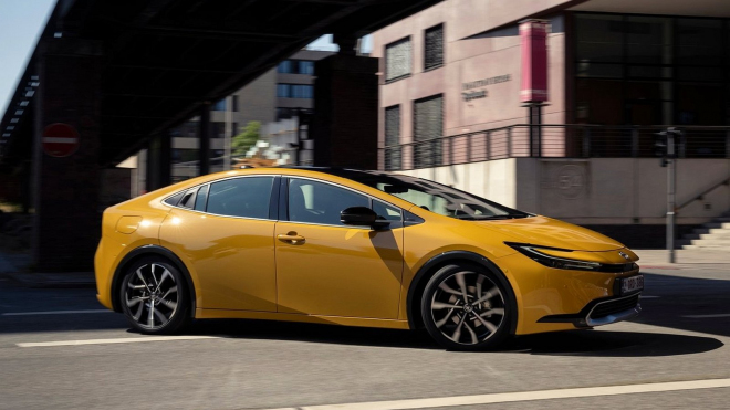 Elektromobily pořád nedokážou svou provozní efektivitou porazit spalovací auta, říká studie, tak co tu vůbec řešíme?