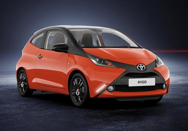 Toyota Aygo 2014: třídveřové provedení odhaleno, prý bude levnější