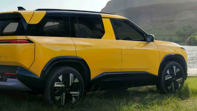 Automobilka vlastnící Land Rover začala prodávat menší Land Rover za cenu lepších kol na originál