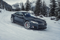 Tesla v Evropě narazila, bez dotací jsou její prodeje daleko za očekáváními