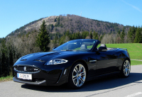 Jaguar XK se definitivně nevrátí, kradl by zákazníky vrcholnému F-Type SVR