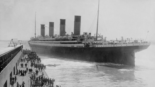 Po 108 letech se na veřejnost dostala jediná fotka ledovce, který potopil Titanic