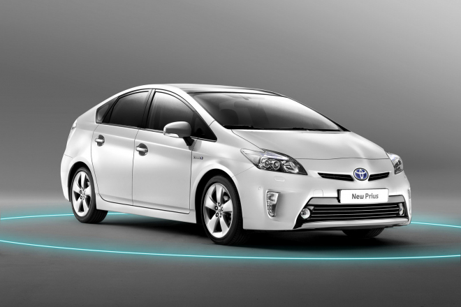 Toyota Prius 2012 a Prius Plug-in Hybrid: dobitý facelift