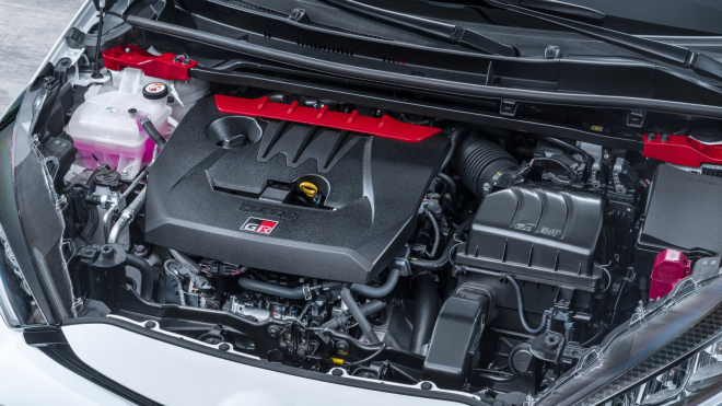 Majitel ukázal, co motoru udělal jedním špatným přeřazením, vyjde ho pěkně draho