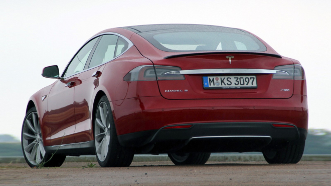 Osmiletá Tesla s 346 tisíci km ukázala svůj stav a historii, s ekologií nemá nic společného