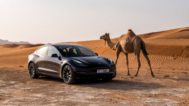 Tesla chtěla ukázat, jak řeší nekvalitu svých aut, lidé se jí po zásluze vysmáli